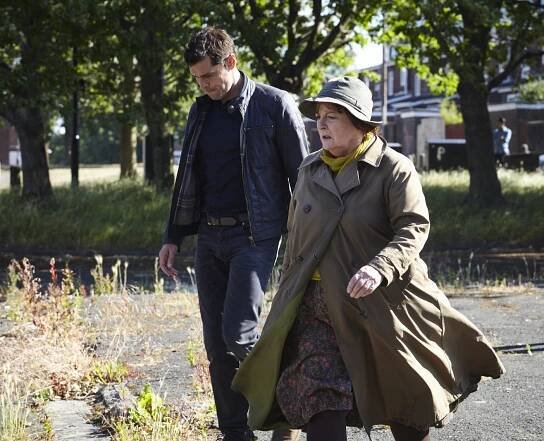 Kenny Doughty, Brenda Blethyn - Zločiny z vřesovišť - Kukačka - Z filmu