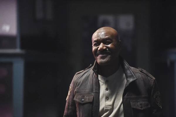 Blood & Oil - Z filmu - Delroy Lindo