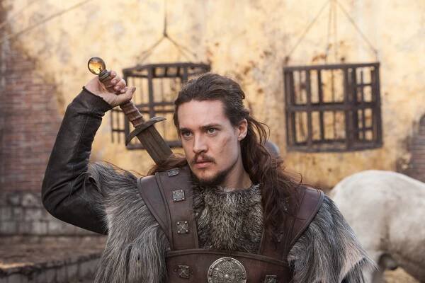 Alexander Dreymon | Novinky, zajímavosti a tipy ze světa seriálů a filmů | Edna.cz