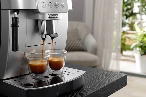 Espresso De'Longhi ECAM 220.31 SSB černá barva
