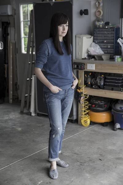 Outcast - The Road Before Us - Z filmu - Kate Lyn Sheil