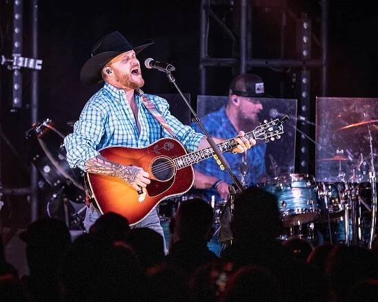 CLAUDE SAWYER PHOTOGRAPHY - CODY JOHNSON - UPSTATE CONCERT HALL