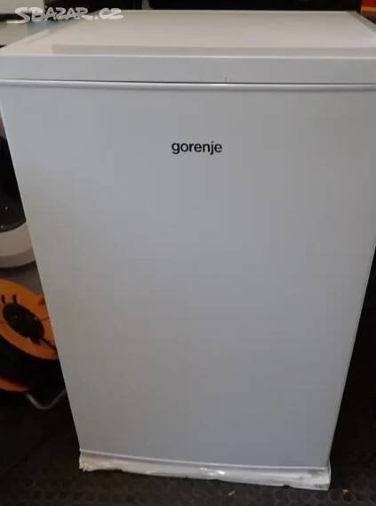 Malá lednice - s mrazákem GORENJE RB493PW nové čti