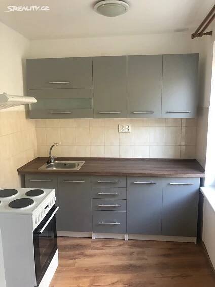Pronájem bytu 2+kk 60 m², 1. máje, Hrádek nad Nisou