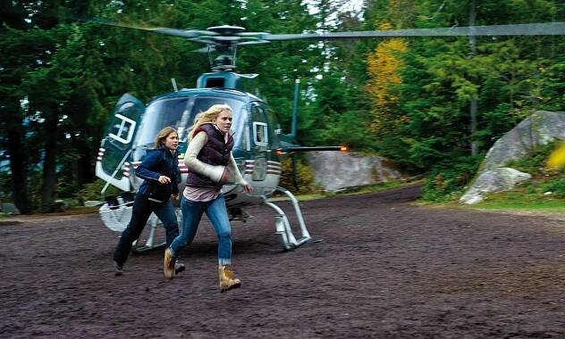 Behemot - Z filmu - Pascale Hutton, Cindy Busby