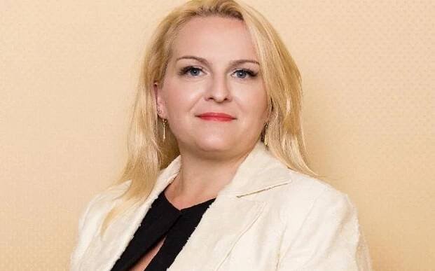 Nemyslím si, že je v kauze Huawei namístě hysterie, tyto technologie by se ale neměly objevovat ve vojenských systémech, říká bezpečnostní analytička Kristina Soukupová