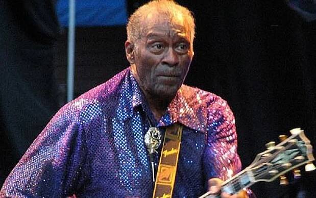 Galerie: Zemřel Chuck Berry. Muž, který světu ukázal rokenrol - Fotka 2 - Echo24.cz