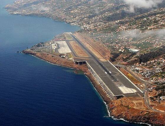 File:Madeira (2).jpg - Wikimedia Commons