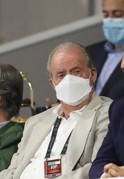 Felipe VI gives Juan Carlos permission to return to Spain in February