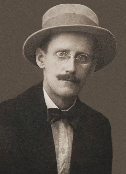 James Augustine Aloysius Joyce (1882–1941) in Zurich, around 1915. At the age of 22, Joyce leaves his home city of Dublin and subsequently lives in various places, including Trieste, Paris and Zurich (image: Alex Ehrenzweig / Bridgeman Images)