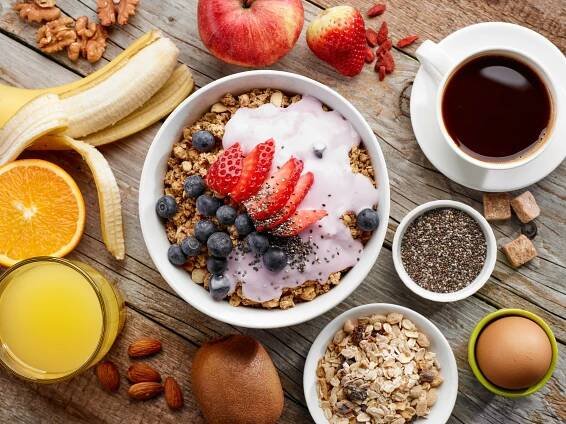 What Is The 5:2 Diet? RDs Explain The Health Benefits And How It Can Help With Weight Loss