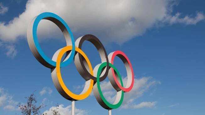 Zimní olympiáda bude bez ruských a běloruských týmů. Co čeká české hokejisty?