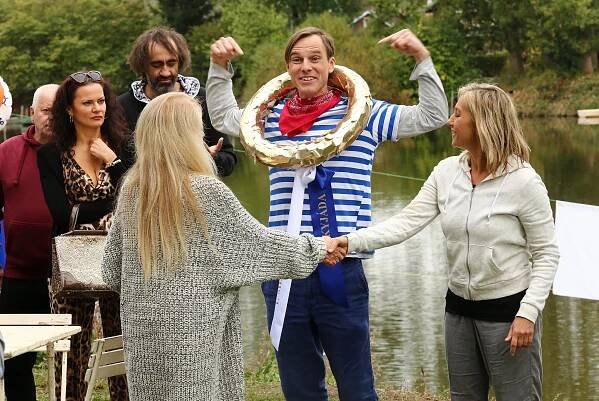 Vanda Károlyi, Jakub Kohák, Václav Jiráček, Vanda Hybnerová - Přístav - Noc se spisovatelkou - Z filmu