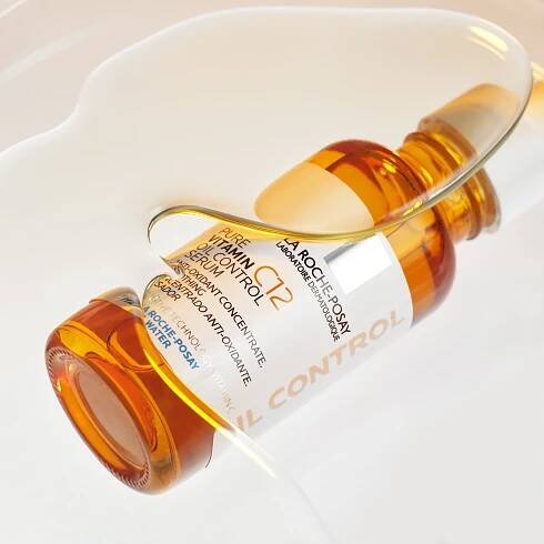 La Roche-Posay Pure Vitamin C12, antioxidační obnovující sérum proti vráskám 30 ml