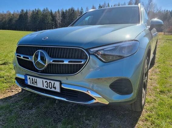 Test Mercedes Benz GLC 200d: Nízká spotřeba, vysoký luxus | Autojournal.cz