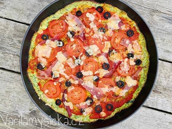 Cuketová pizza bez mouky - vařilamyšička.cz