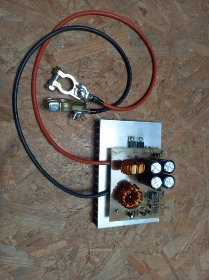 Desulfátor olověných baterií - 12V - Elektro