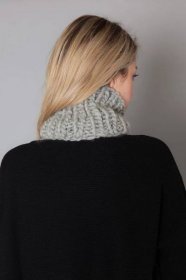 hand knit wool collar neck warmer kute wisp