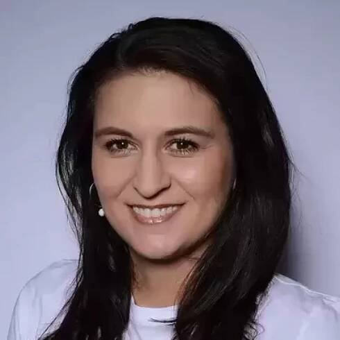 Monika Sojková DiS., Zubař