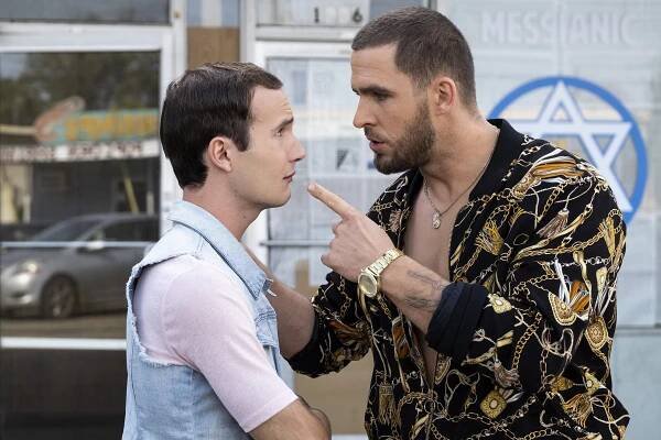 Drápy - Spropitné - Z filmu - Evan Daigle, Jack Kesy