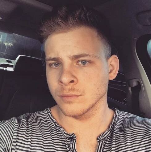 Jonathan Lipnicki - 2