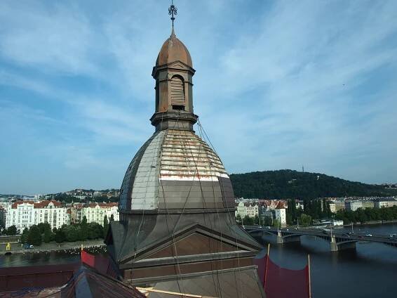 Věž - výměna střešní krytiny - DRETEX Výškové práce