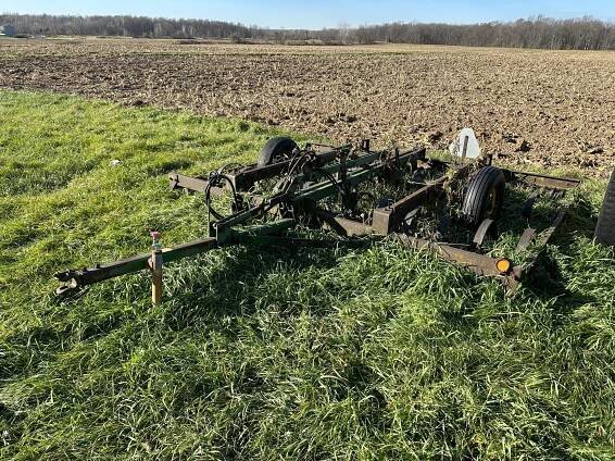 Dean Hiler John Deere Collection NetAuction - RTI Auctions