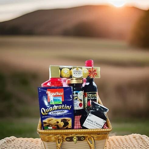 Royal Rania Mini Hamper