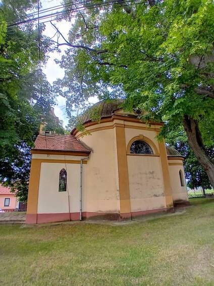 Kaplnka sv. Stanislava Radošovce