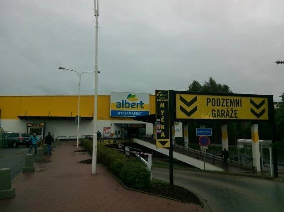 Albert hypermarket Trutnov :: U Albertu