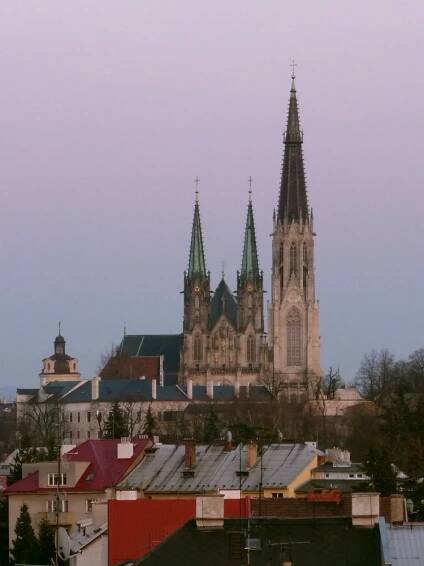 Soubor:Olomouc dom 1.jpg – Wikipedie