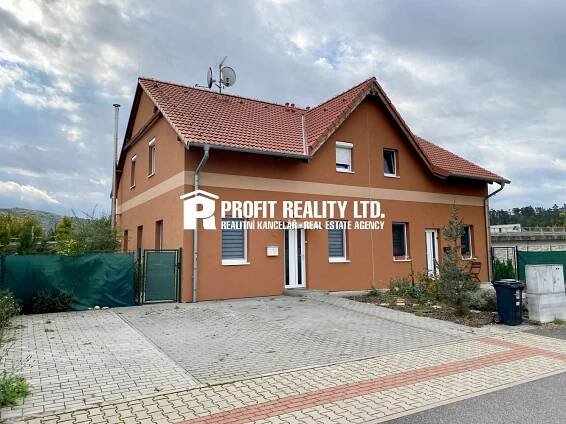 Pronájem Dům, Bohumila Hájka, Králův Dvůr - Popovice, okres Beroun