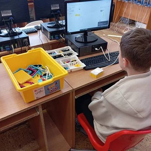 Informatika nás baví – Základní škola Šumperk, Vrchlického 22