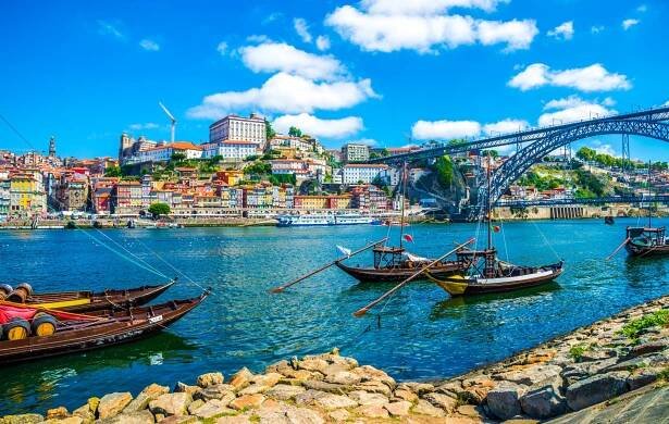 Where to Stay in Porto: 7 Best Areas