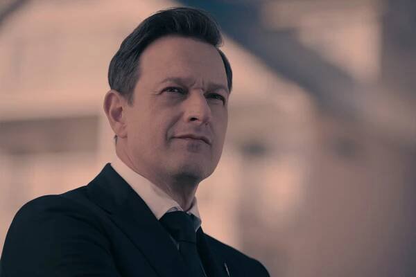 Josh Charles in season 6 episode 1 of The Handmaid's Tale