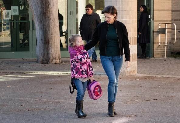 Annelise Pollmann, Sarah Lind - Přátelé na život a na smrt - Z filmu