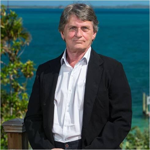 Mike Oldfield – The musical life story of a recluse -