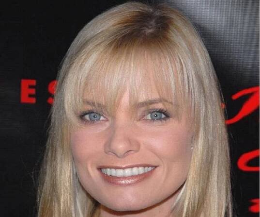 Jaime Pressly Biography - Facts, Childhood, Family & Achievements of Actress & Model