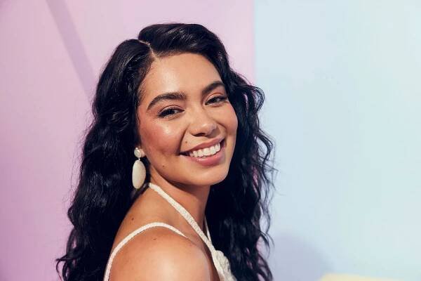 Auli'i Cravalho at an event for Odvážná Vaiana 2 (2024)