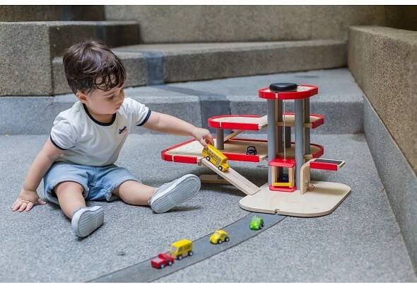 Plantoys Parkovací garáž