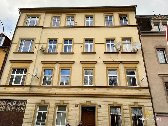 Prodej Byt 3+1, Prašná, Karlovy Vary - Drahovice