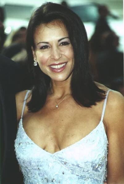 Giselle Fernandez Photo Gallery