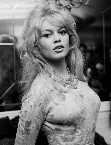 Brigitte Bardot Leaked Wallpapers