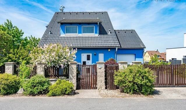 Rodinný dům 5+kk s garáží, Předboj - Praha východ | Reality.iDNES.cz 