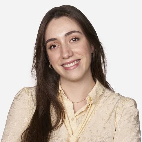 María Gómez: Expert in Journalism, Corporate Communication, and Digital Reputation