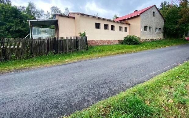 Zemědělské objekty, Prunéřov, Kadaň, 471 m²