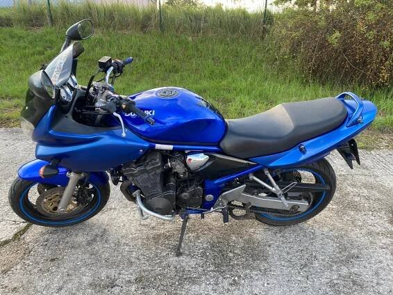 Suzuki Bandit GSF 600S 2001 35kw - Auto-moto