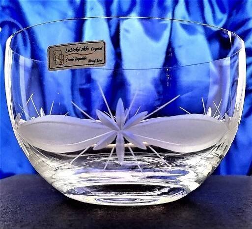 LsG-Crystal Skleněná mísa ručně broušená rytá dekor Kanta MI-140 78 x 120 mm 1 Ks.