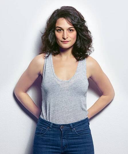 Jenny-Slate-Armpits-Photos