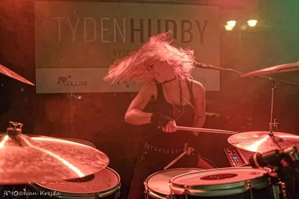 Bubenice Limetalu: Sex, drogy a rock’n’roll? Přežitek